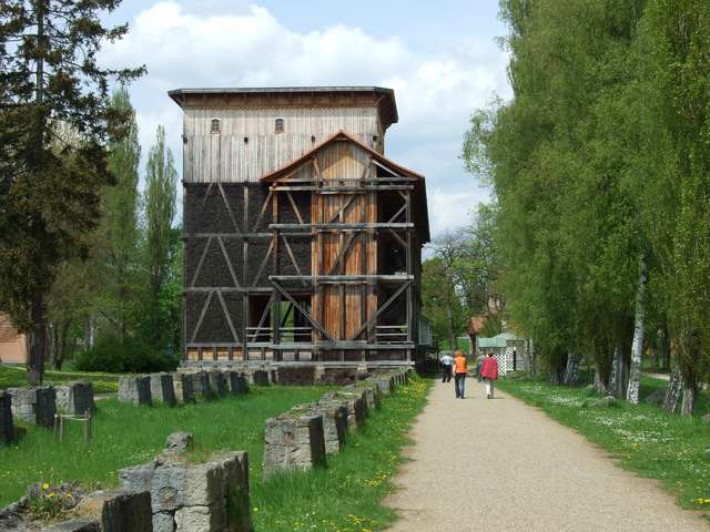 Anke und Helga vor der Saline