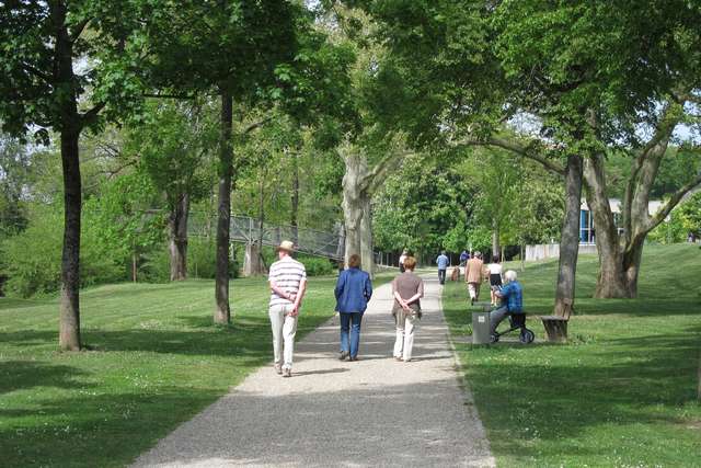 Horst, Helga und Anke im Park