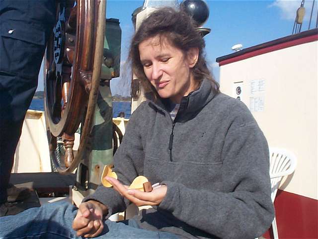 Susanne beim Snack