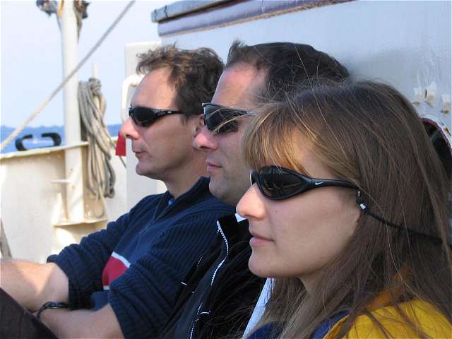 Dieter, Mathias und Sandra mit Sonnenbrillen