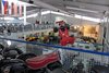 Rennwagen an Decke des Motorsportmuseums am Hockenheimring