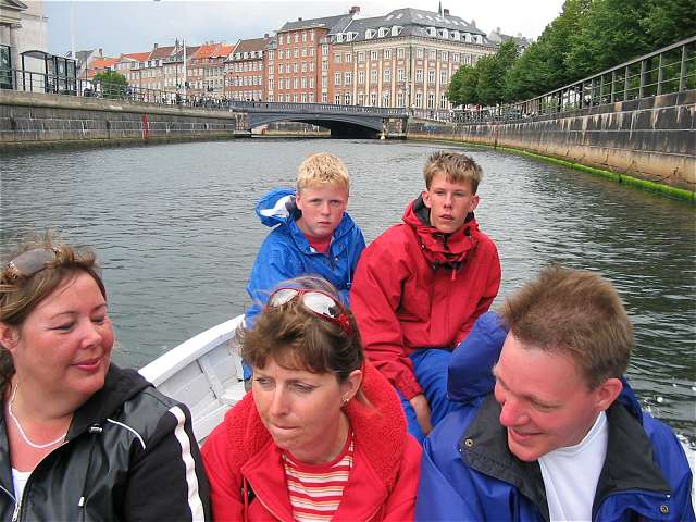 Beiboot in Kopenhagens Kanlen