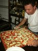 Fabrizio mit dem Pizzablech