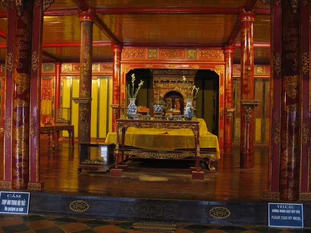 Das Innere des Sung An Temple
