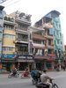 typische Huserfront in Hanoi