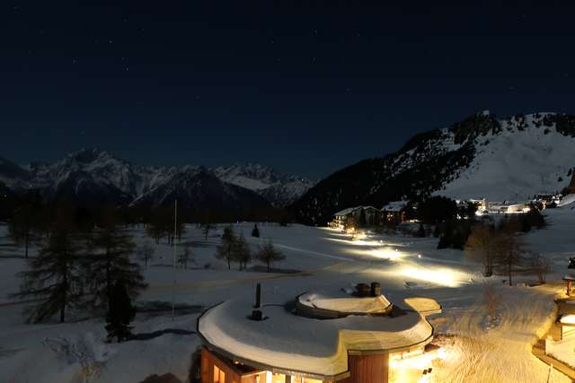 nächtlicher Blick zum Matterhorn