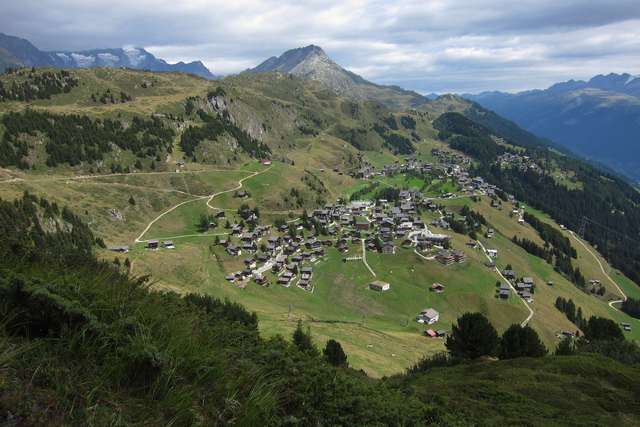 Blick vom Casselweg auf die Riederalp